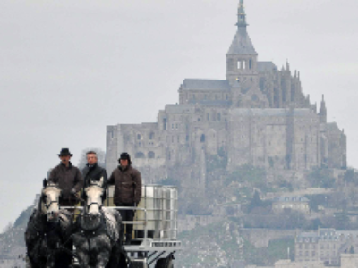 Ni voiture, ni cheval au Mont-Saint-Michel