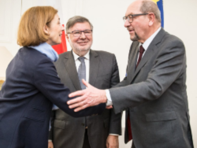Signature de conventions pour les Trains d’Équilibre du Territoire