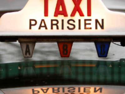 Un décret rénove la gouvernance des Taxi-VTC-Loti