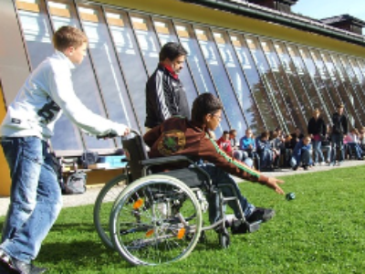 Accueil des enfants en situation de handicap : la Cnaf lance une mission nationale d’étude